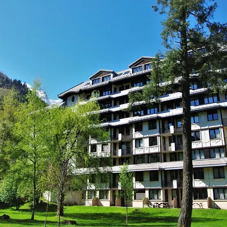 Apartment Le Chamois Blanc-10 By Interhome Chamonix